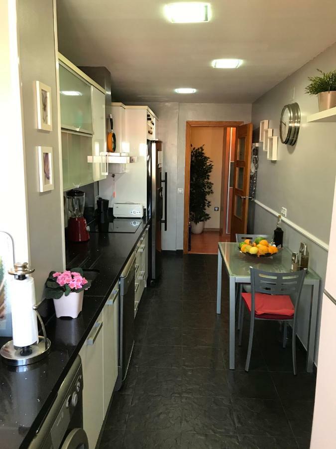 린콘데라빅토리아 Apartamento Centro Rincon Playa 아파트 외부 사진
