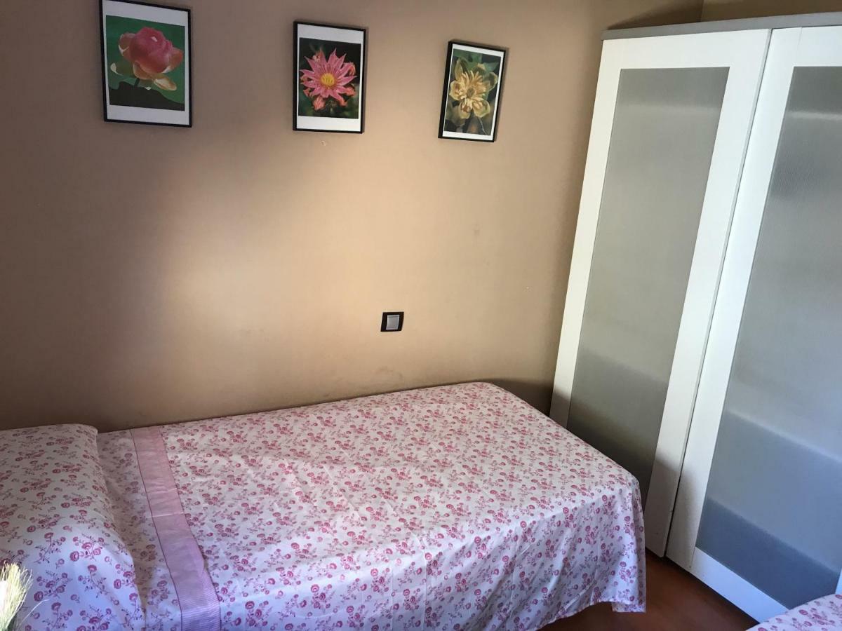 린콘데라빅토리아 Apartamento Centro Rincon Playa 아파트 외부 사진
