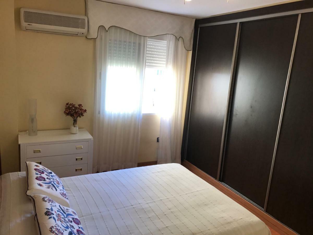 린콘데라빅토리아 Apartamento Centro Rincon Playa 아파트 외부 사진