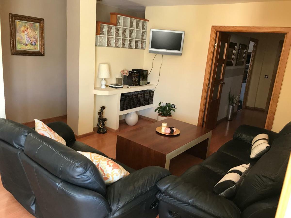 린콘데라빅토리아 Apartamento Centro Rincon Playa 아파트 외부 사진