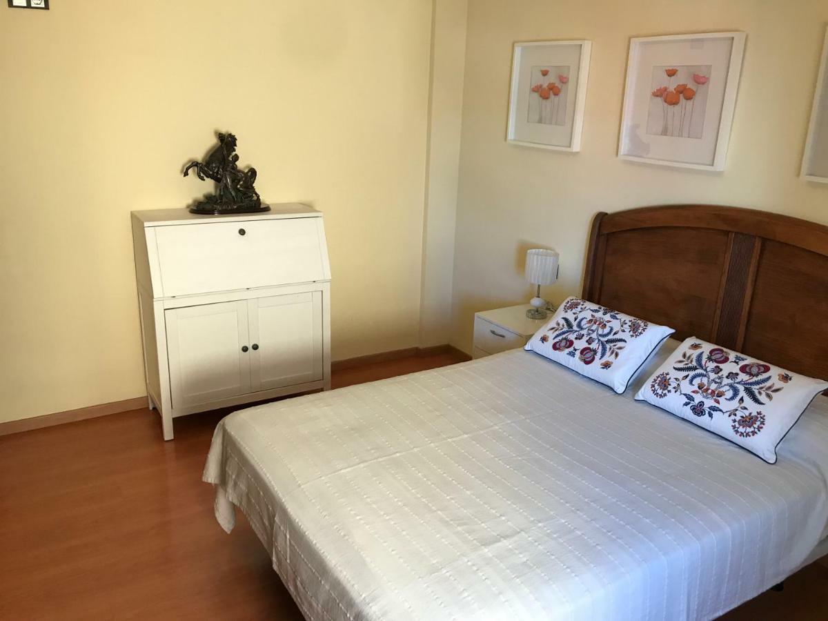 린콘데라빅토리아 Apartamento Centro Rincon Playa 아파트 외부 사진